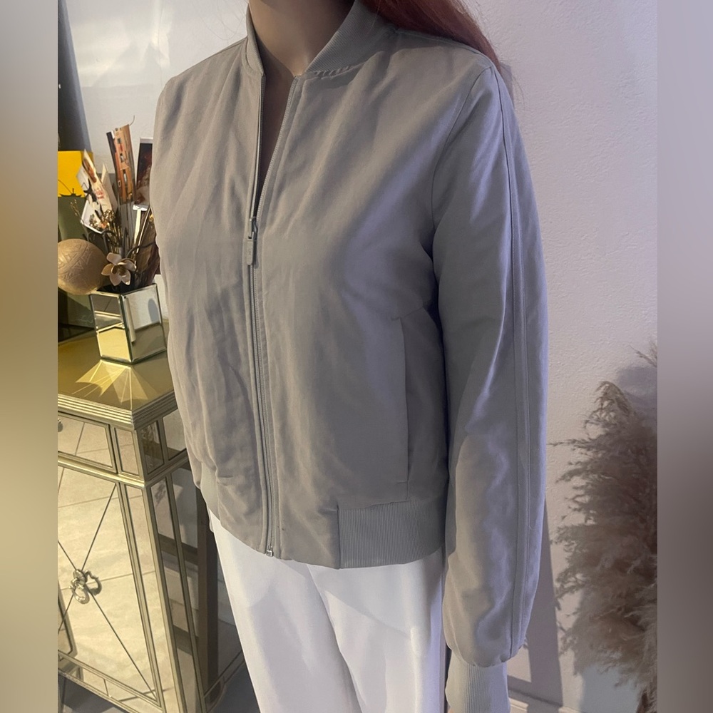 LULULEMON Reversible Jacket - Picture 10 of 11